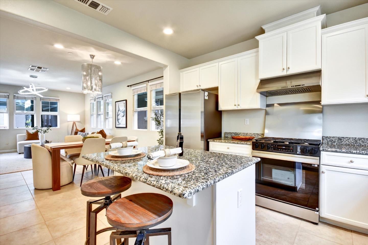 Detail Gallery Image 7 of 51 For 2620 Tamalpais Ter, Fremont,  CA 94538 - 3 Beds | 2/2 Baths