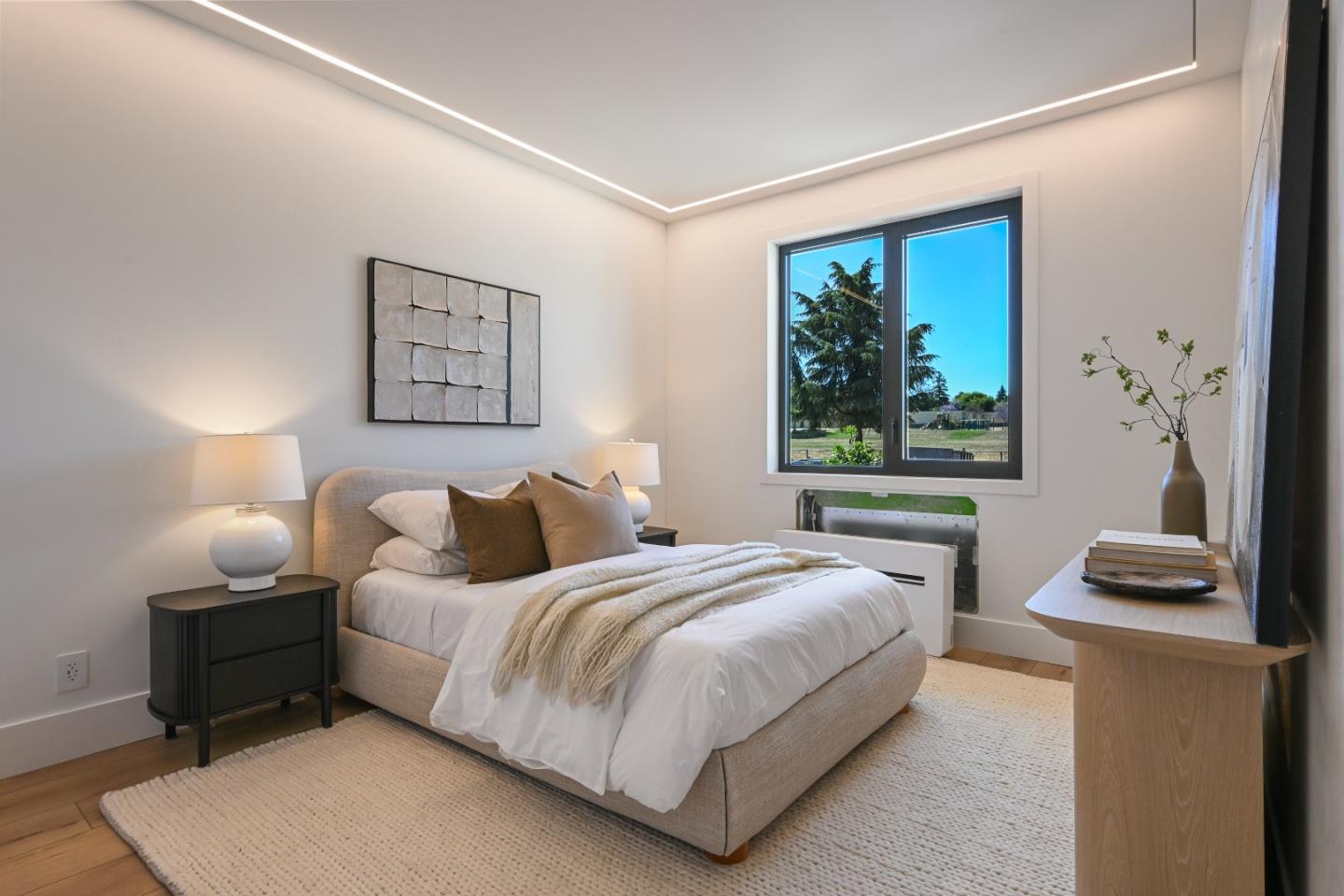 Detail Gallery Image 28 of 40 For 2725 Los Altos Dr, San Jose,  CA 95121 - 5 Beds | 3/1 Baths