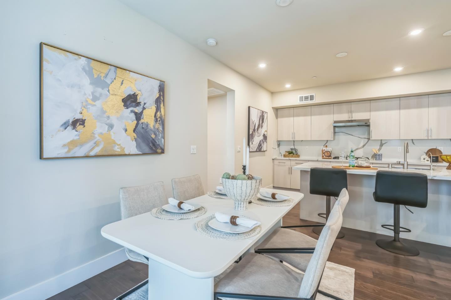 Detail Gallery Image 16 of 44 For 45049 Challenge Cmn #203,  Fremont,  CA 94538 - 3 Beds | 2 Baths
