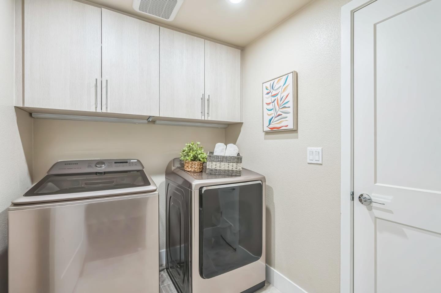Detail Gallery Image 30 of 44 For 45049 Challenge Cmn #203,  Fremont,  CA 94538 - 3 Beds | 2 Baths