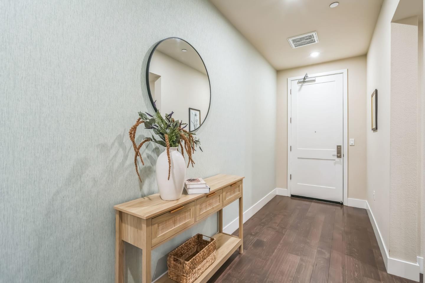 Detail Gallery Image 7 of 44 For 45049 Challenge Cmn #203,  Fremont,  CA 94538 - 3 Beds | 2 Baths