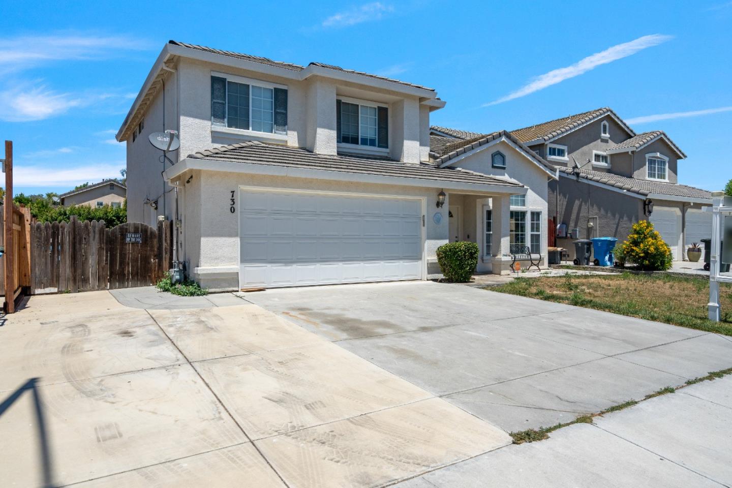 Detail Gallery Image 2 of 49 For 730 Marseille Dr, Hollister,  CA 95023 - 4 Beds | 2/1 Baths