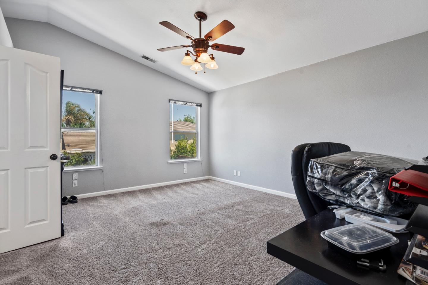 Detail Gallery Image 28 of 49 For 730 Marseille Dr, Hollister,  CA 95023 - 4 Beds | 2/1 Baths