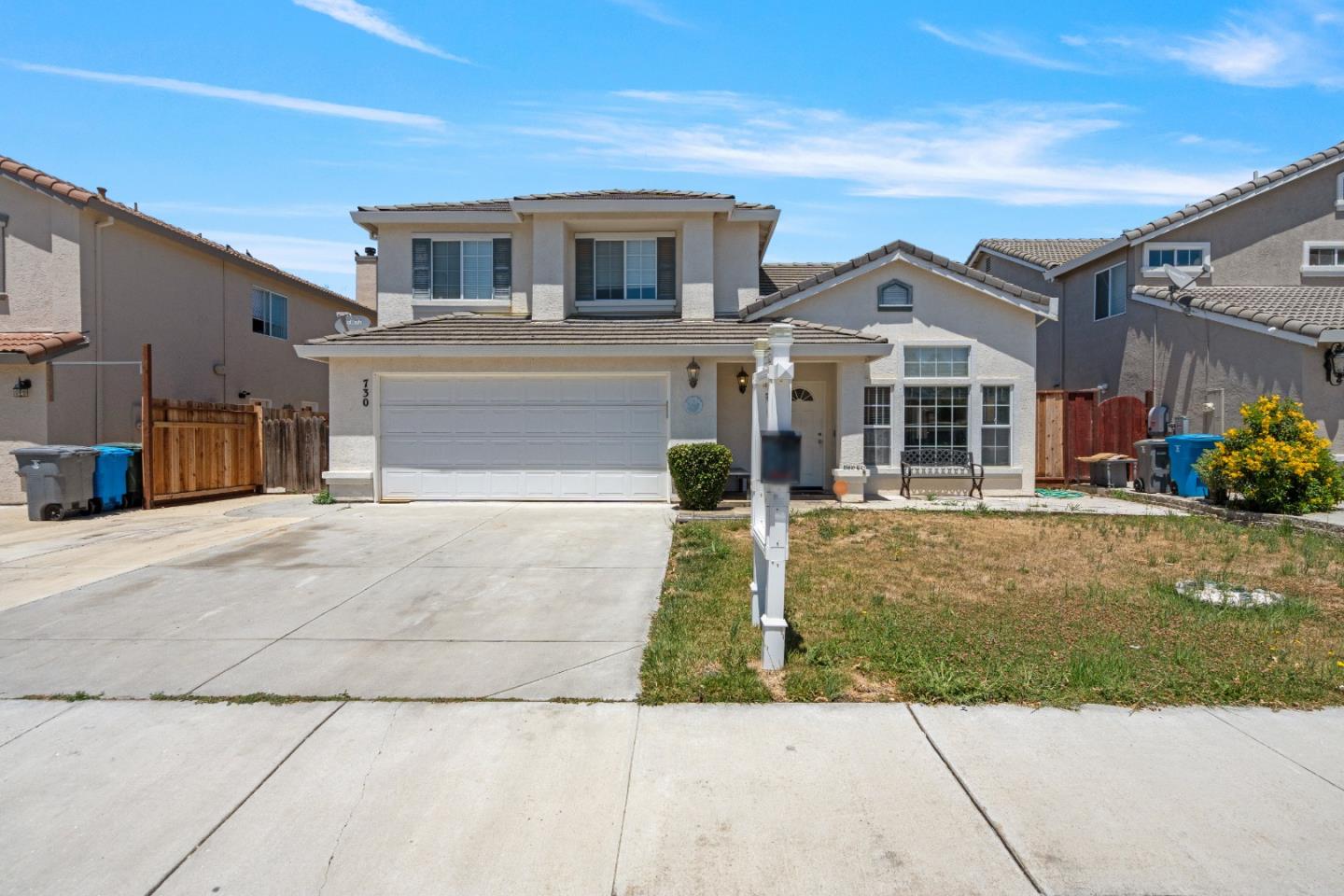 Detail Gallery Image 3 of 49 For 730 Marseille Dr, Hollister,  CA 95023 - 4 Beds | 2/1 Baths