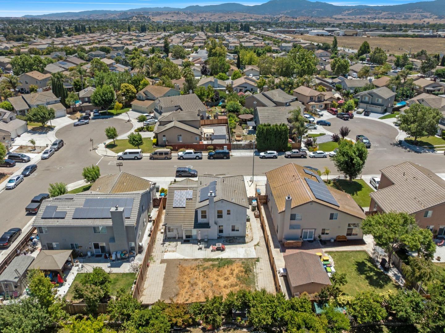 Detail Gallery Image 46 of 49 For 730 Marseille Dr, Hollister,  CA 95023 - 4 Beds | 2/1 Baths