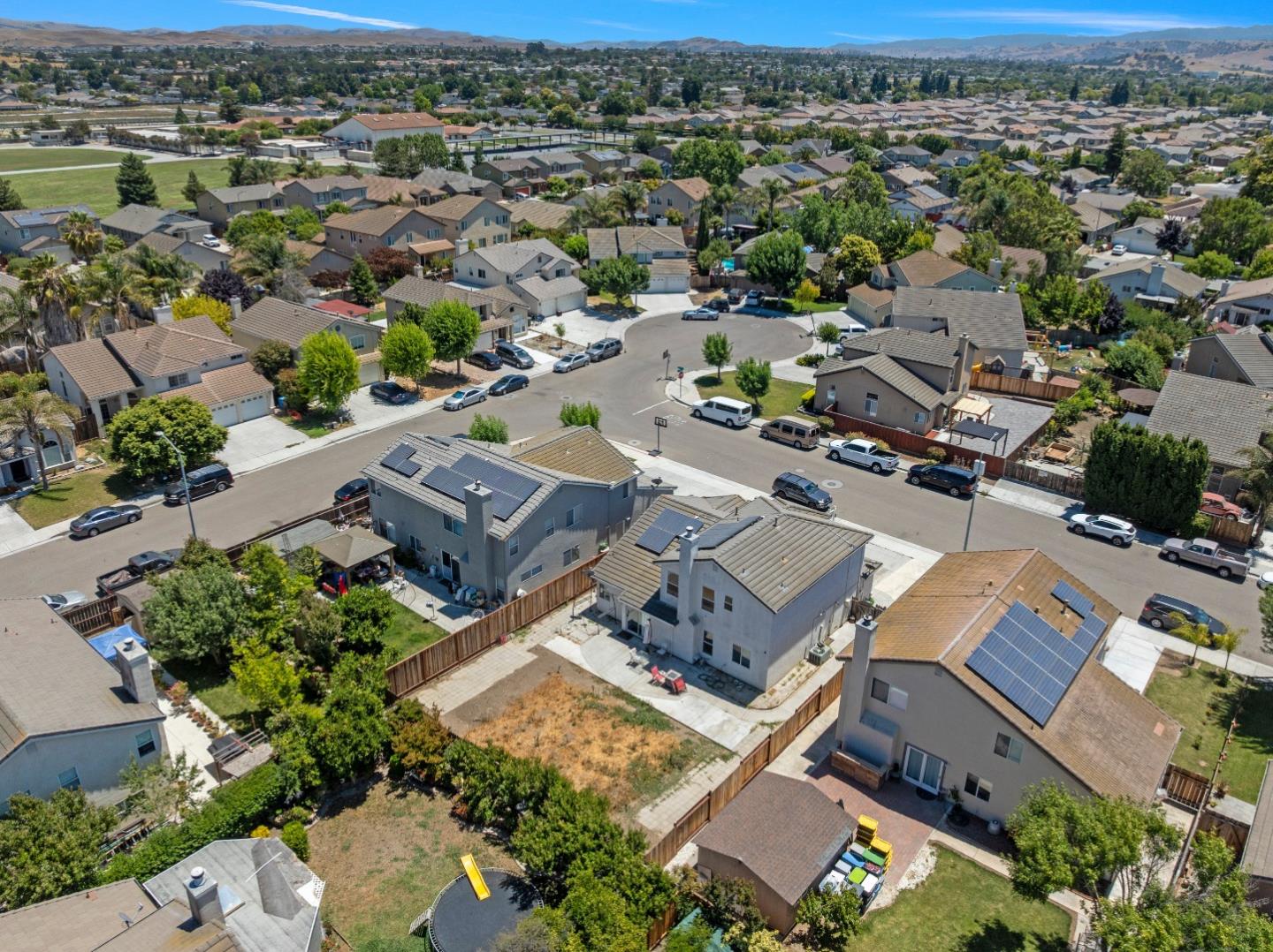 Detail Gallery Image 47 of 49 For 730 Marseille Dr, Hollister,  CA 95023 - 4 Beds | 2/1 Baths
