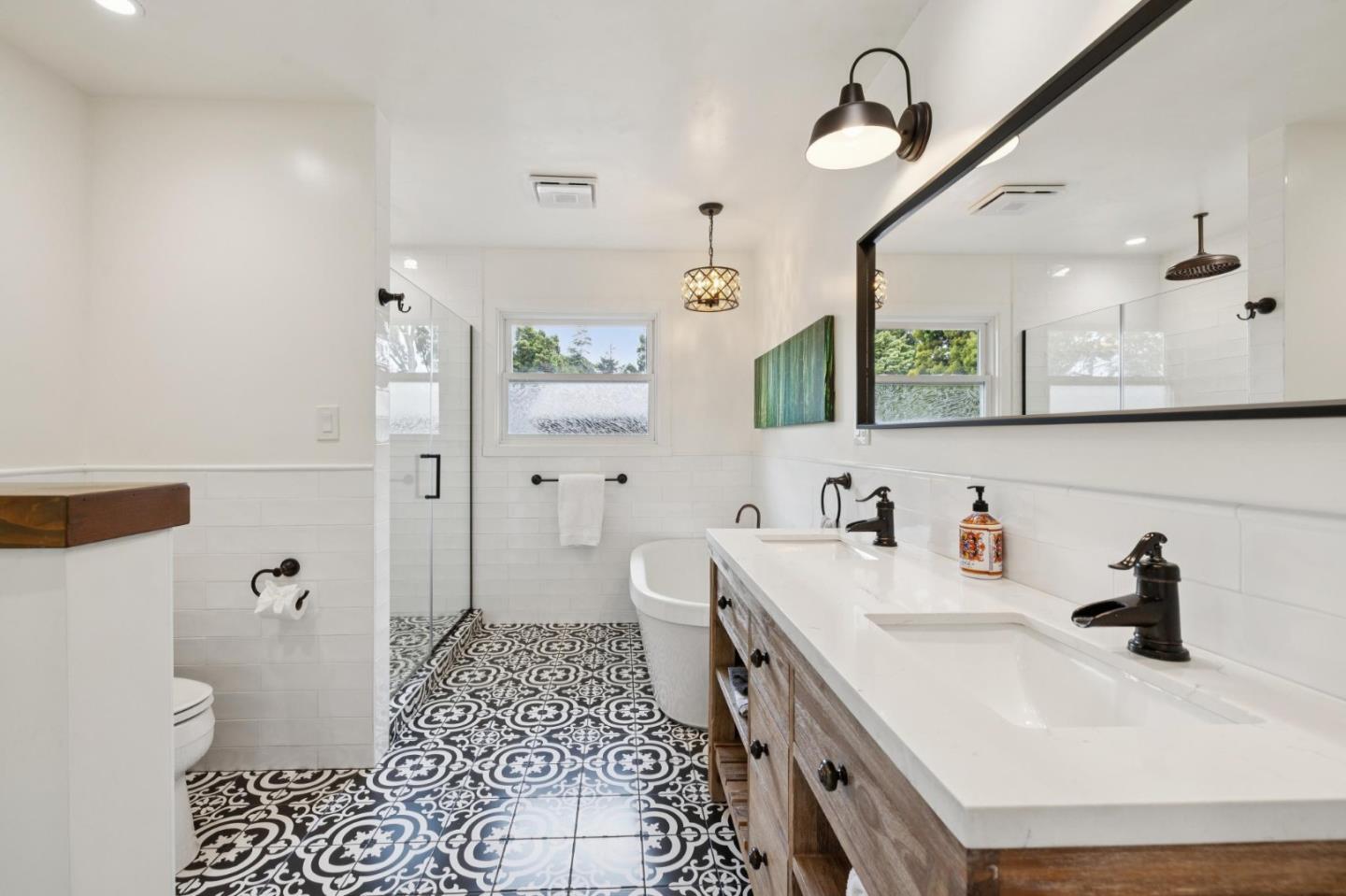 Detail Gallery Image 24 of 48 For 3279 N Cabrillo Hwy, Half Moon Bay,  CA 94019 - 3 Beds | 2 Baths