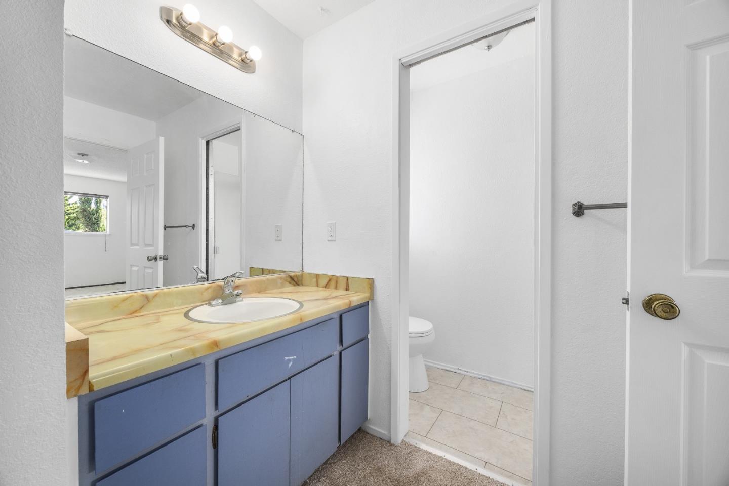 Detail Gallery Image 20 of 23 For 2158 17th Ave, Santa Cruz,  CA 95062 - 3 Beds | 2 Baths
