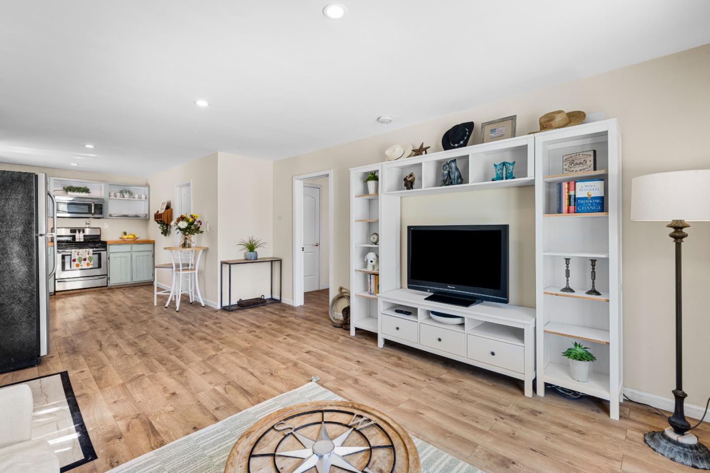 Detail Gallery Image 4 of 22 For 23785 Mckean Rd, Morgan Hill,  CA 95037 - 1 Beds | 1 Baths