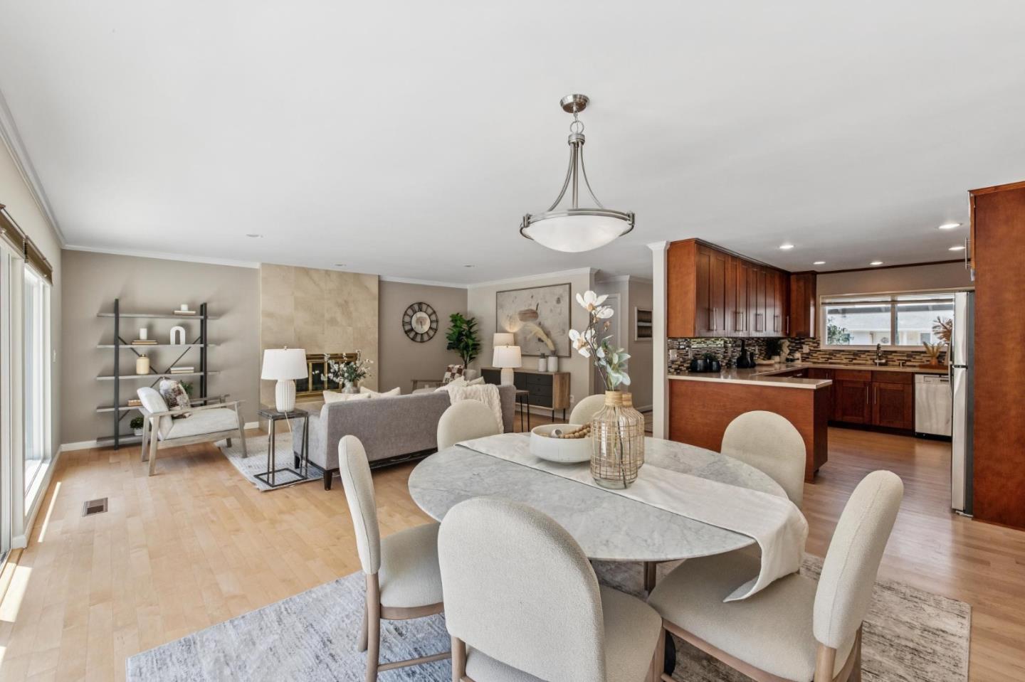 Detail Gallery Image 15 of 50 For 319 Castenada Dr, Millbrae,  CA 94030 - 4 Beds | 2 Baths