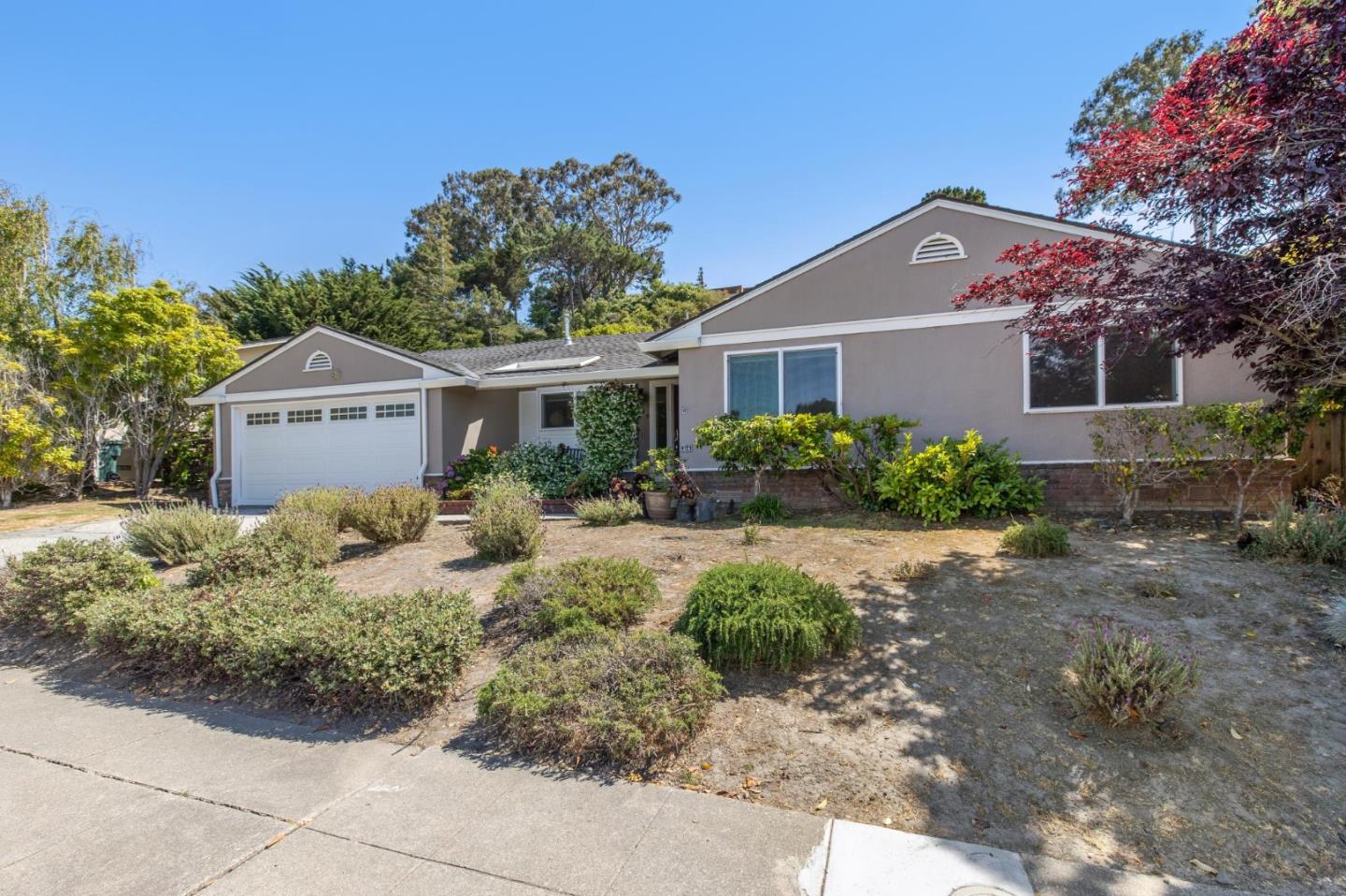 Detail Gallery Image 3 of 50 For 319 Castenada Dr, Millbrae,  CA 94030 - 4 Beds | 2 Baths
