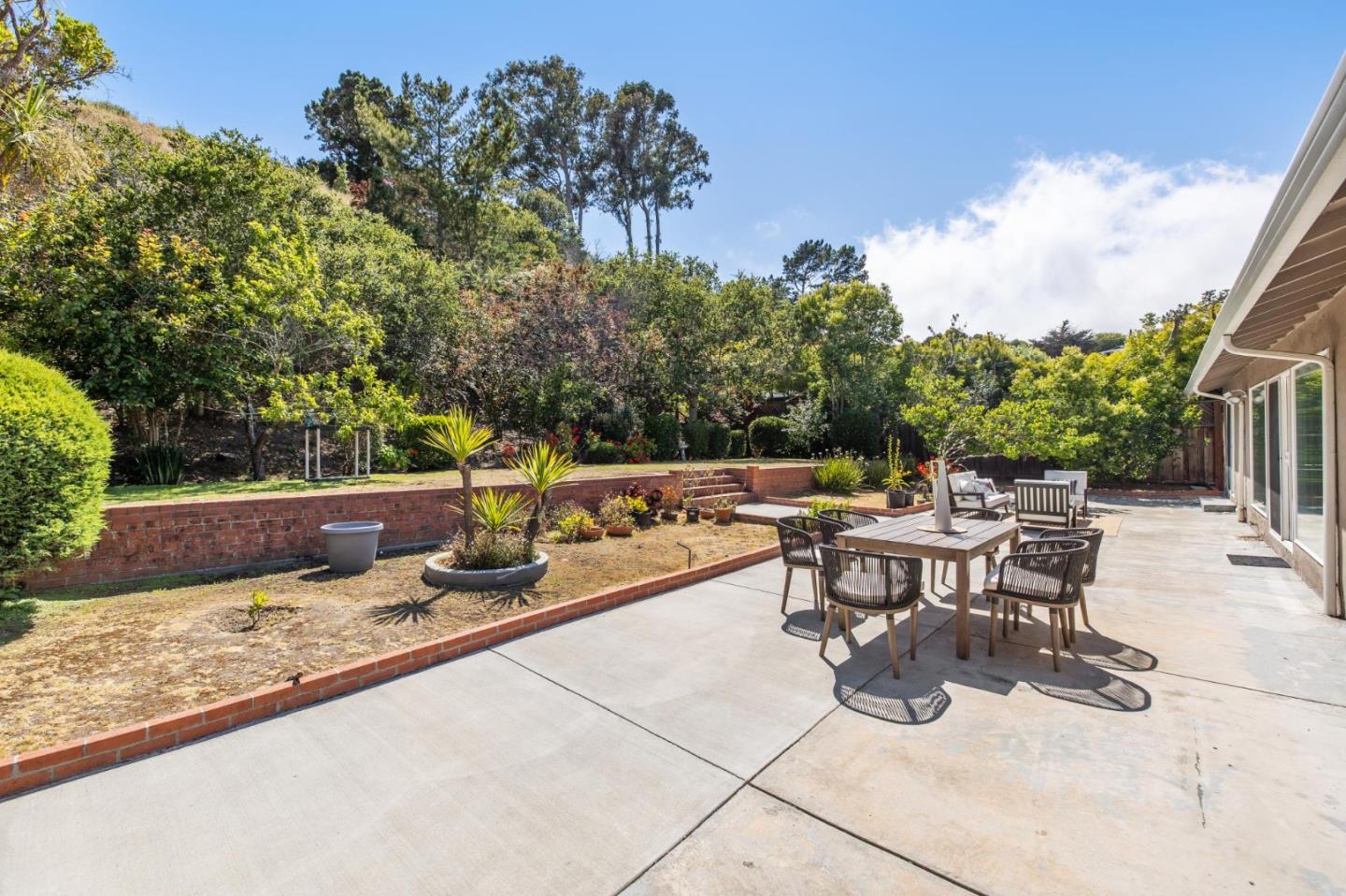 Detail Gallery Image 41 of 50 For 319 Castenada Dr, Millbrae,  CA 94030 - 4 Beds | 2 Baths