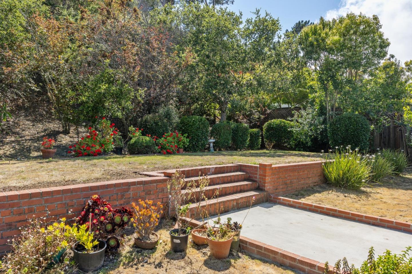 Detail Gallery Image 43 of 50 For 319 Castenada Dr, Millbrae,  CA 94030 - 4 Beds | 2 Baths