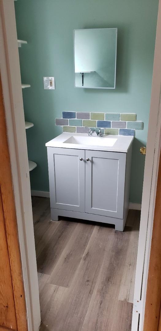 Detail Gallery Image 4 of 6 For 1940 Kinsley St, Santa Cruz,  CA 95062 - – Beds | – Baths