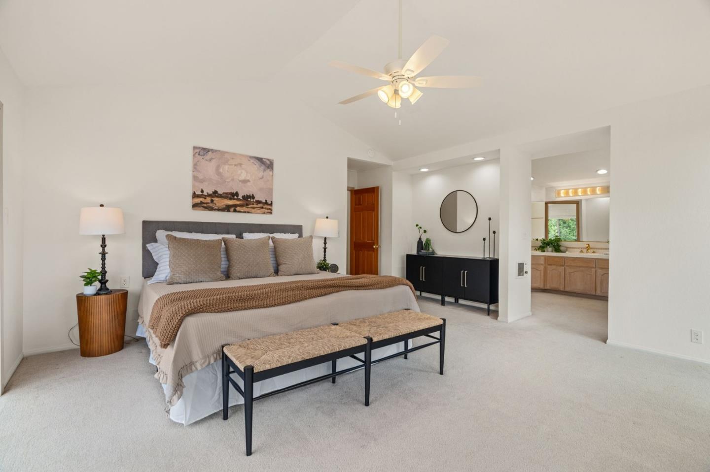 Detail Gallery Image 20 of 54 For 17121 Parkview Dr, Morgan Hill,  CA 95037 - 4 Beds | 3 Baths