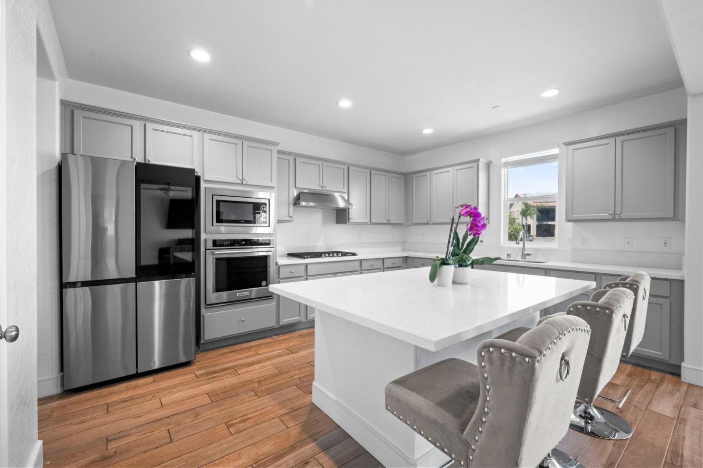 Detail Gallery Image 20 of 53 For 15005 Torrey Pines Cir, Chowchilla,  CA 93610 - 4 Beds | 2/1 Baths
