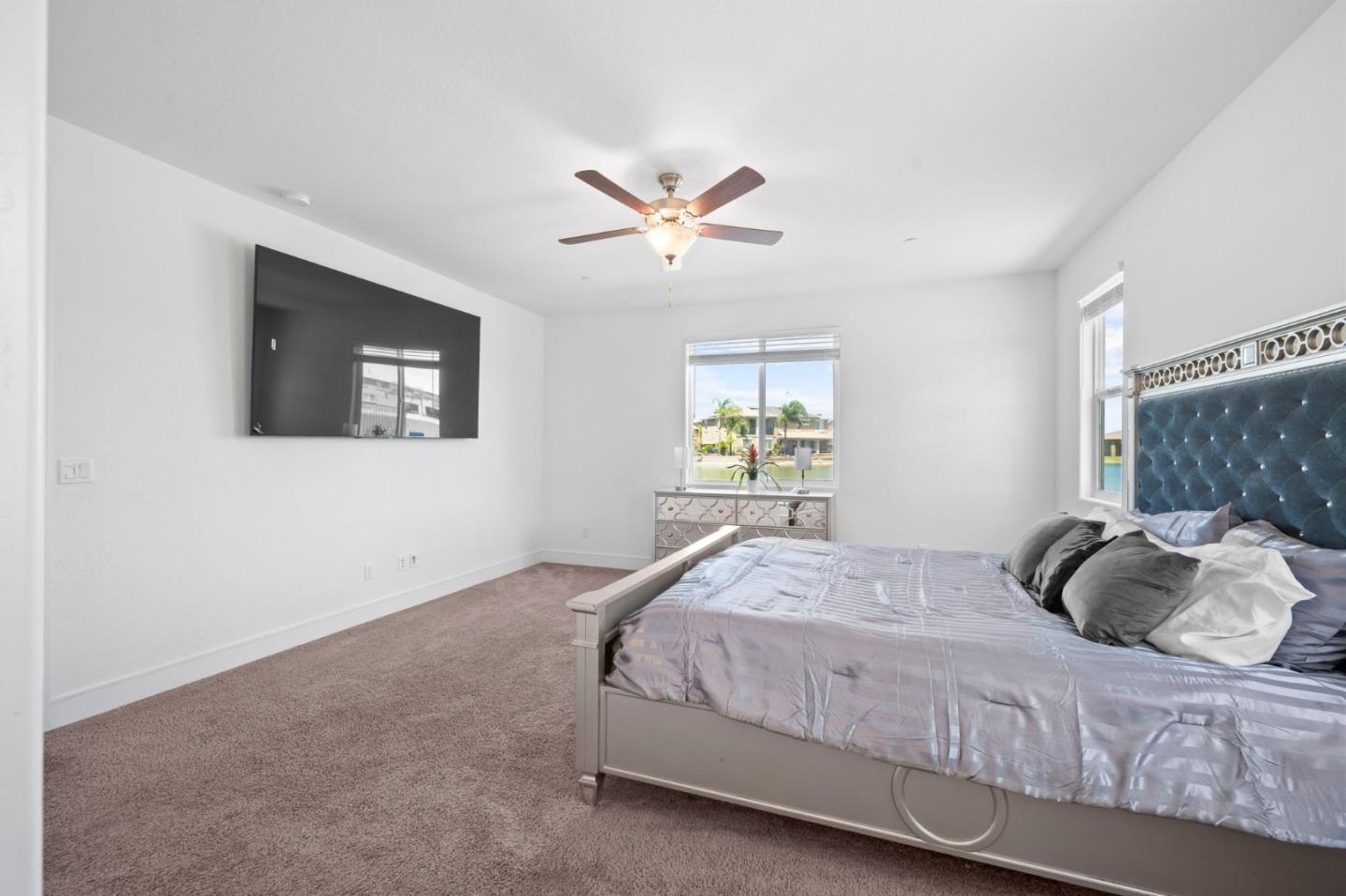 Detail Gallery Image 28 of 53 For 15005 Torrey Pines Cir, Chowchilla,  CA 93610 - 4 Beds | 2/1 Baths