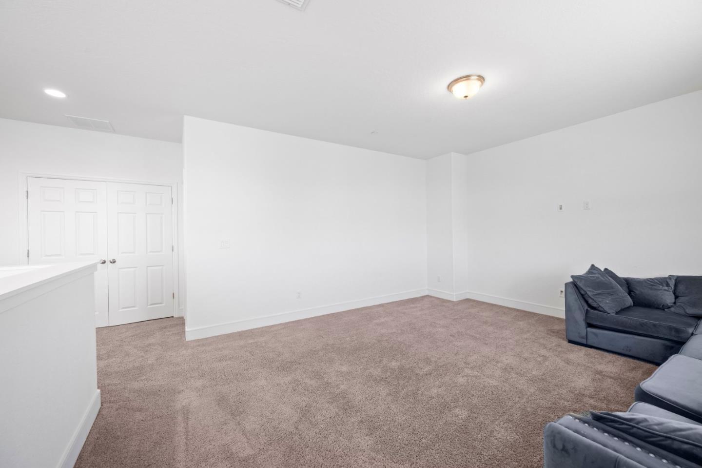 Detail Gallery Image 31 of 53 For 15005 Torrey Pines Cir, Chowchilla,  CA 93610 - 4 Beds | 2/1 Baths