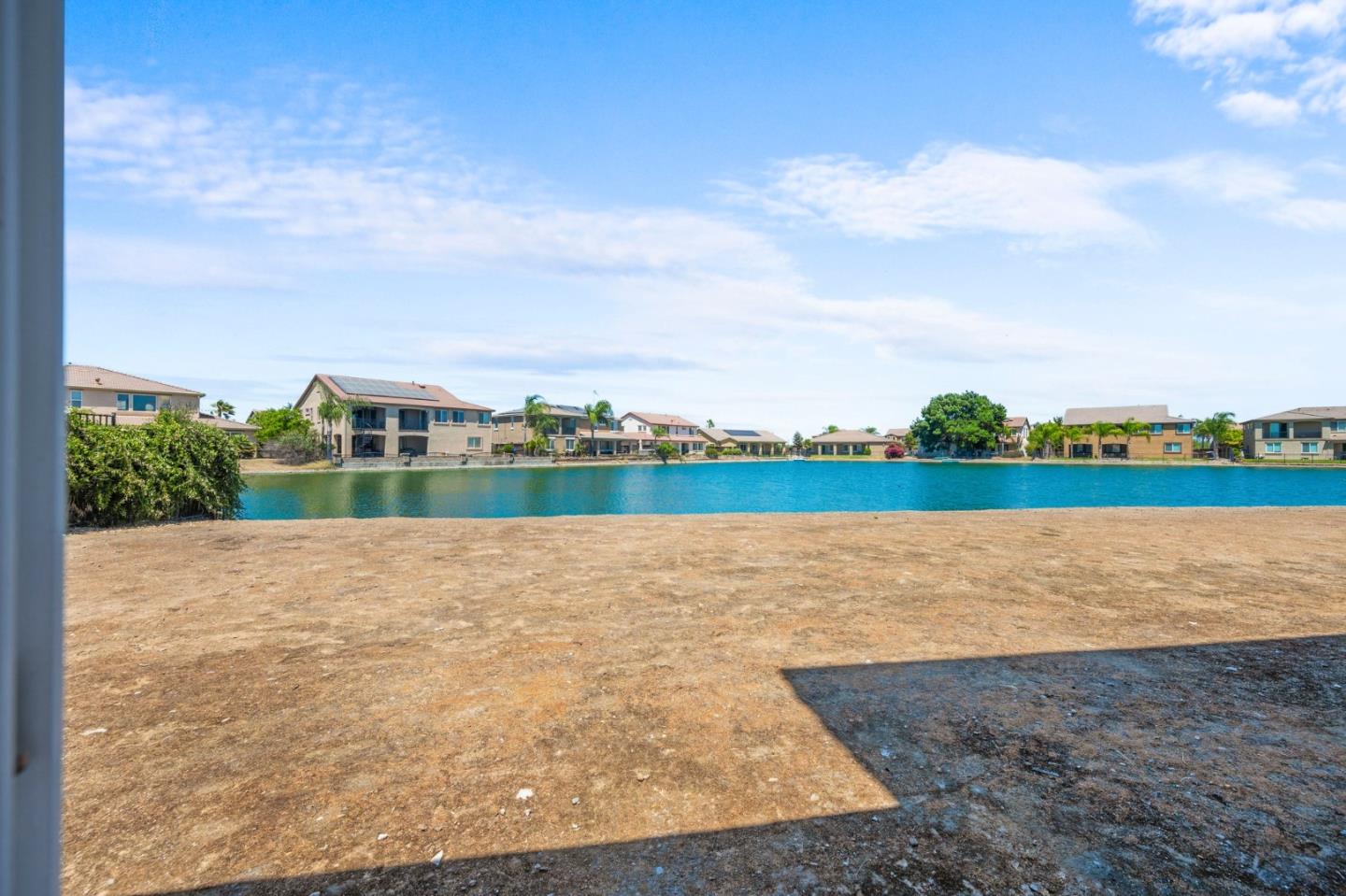 Detail Gallery Image 37 of 53 For 15005 Torrey Pines Cir, Chowchilla,  CA 93610 - 4 Beds | 2/1 Baths