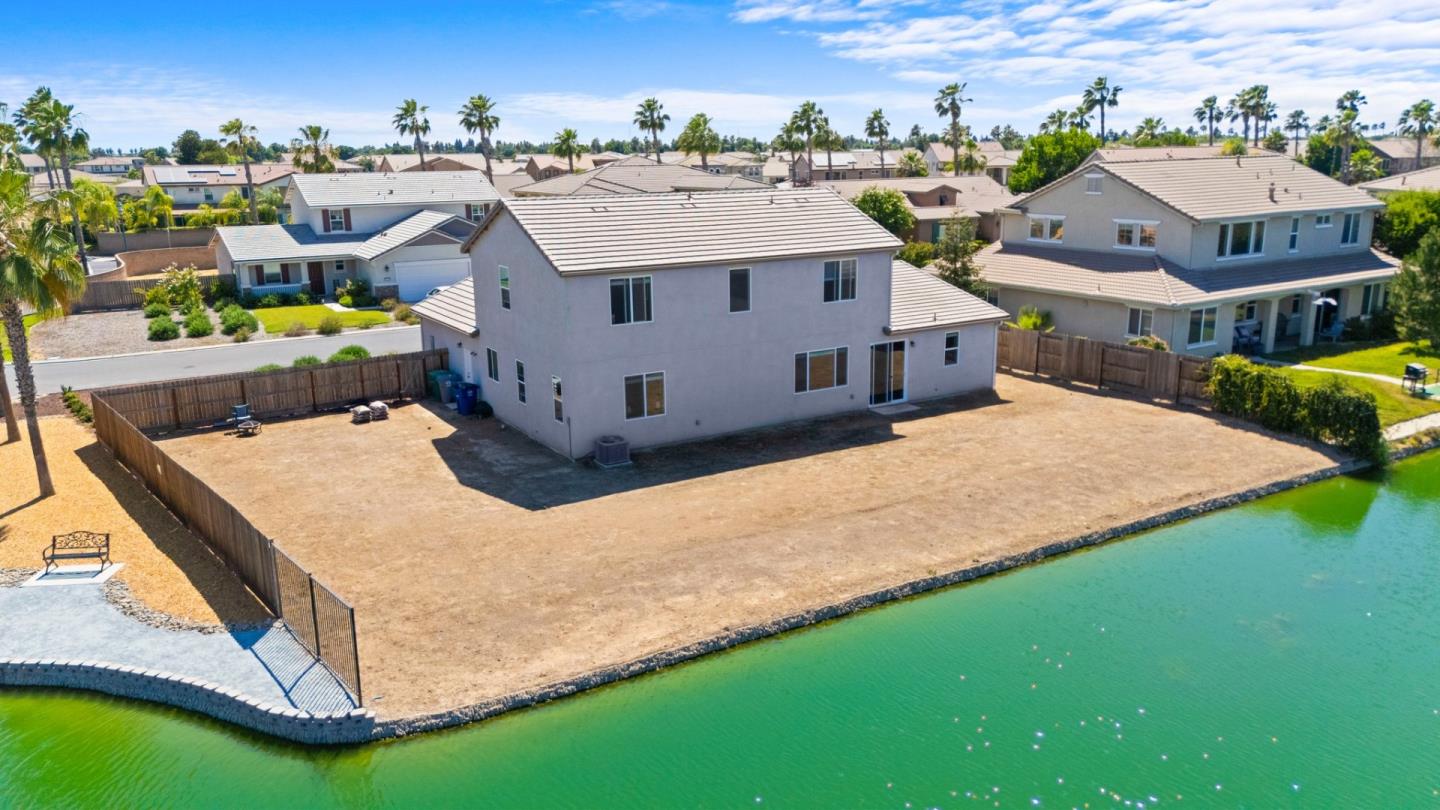 Detail Gallery Image 47 of 53 For 15005 Torrey Pines Cir, Chowchilla,  CA 93610 - 4 Beds | 2/1 Baths