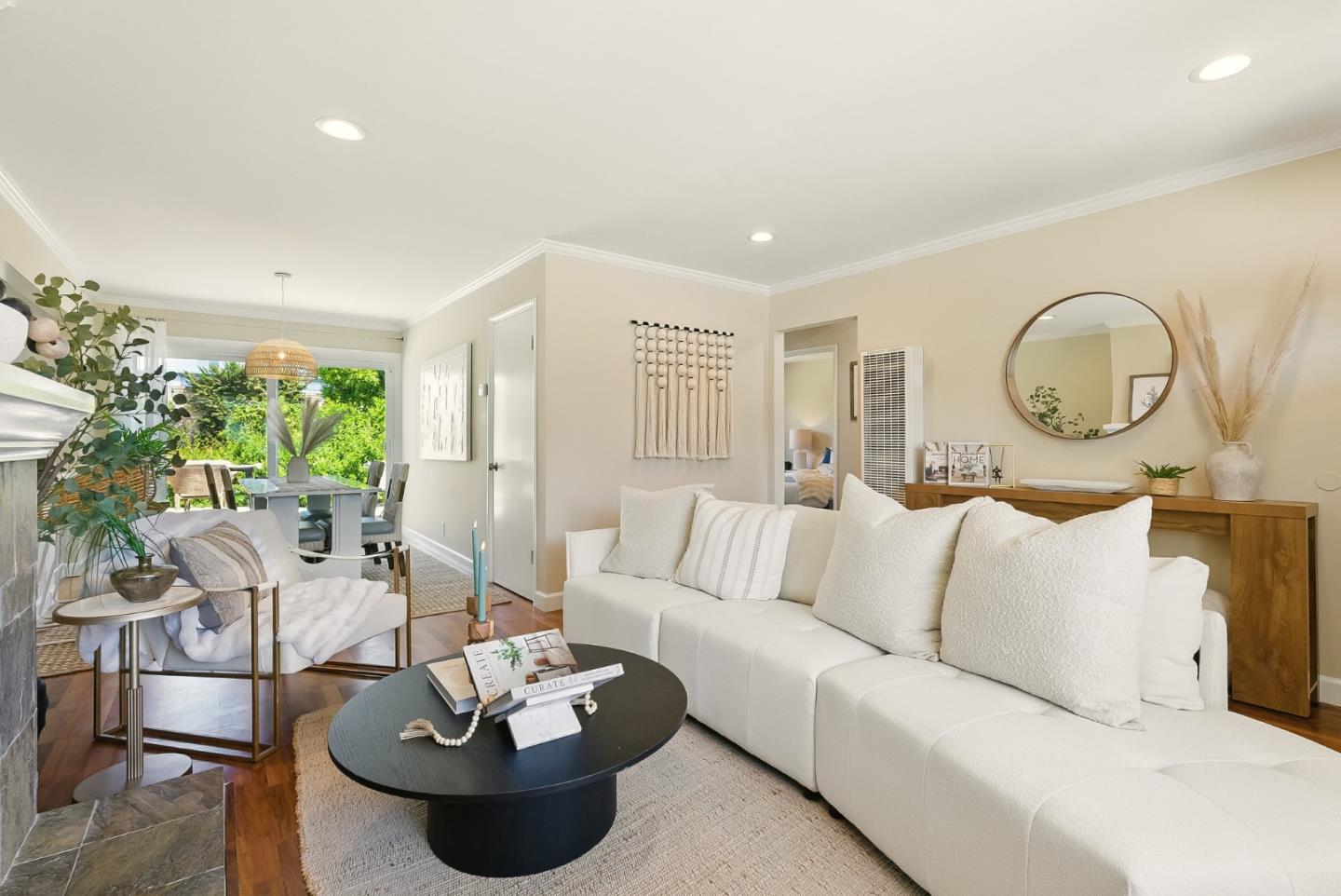 Detail Gallery Image 6 of 36 For 2077 Shoreview Ave, San Mateo,  CA 94401 - 3 Beds | 1 Baths