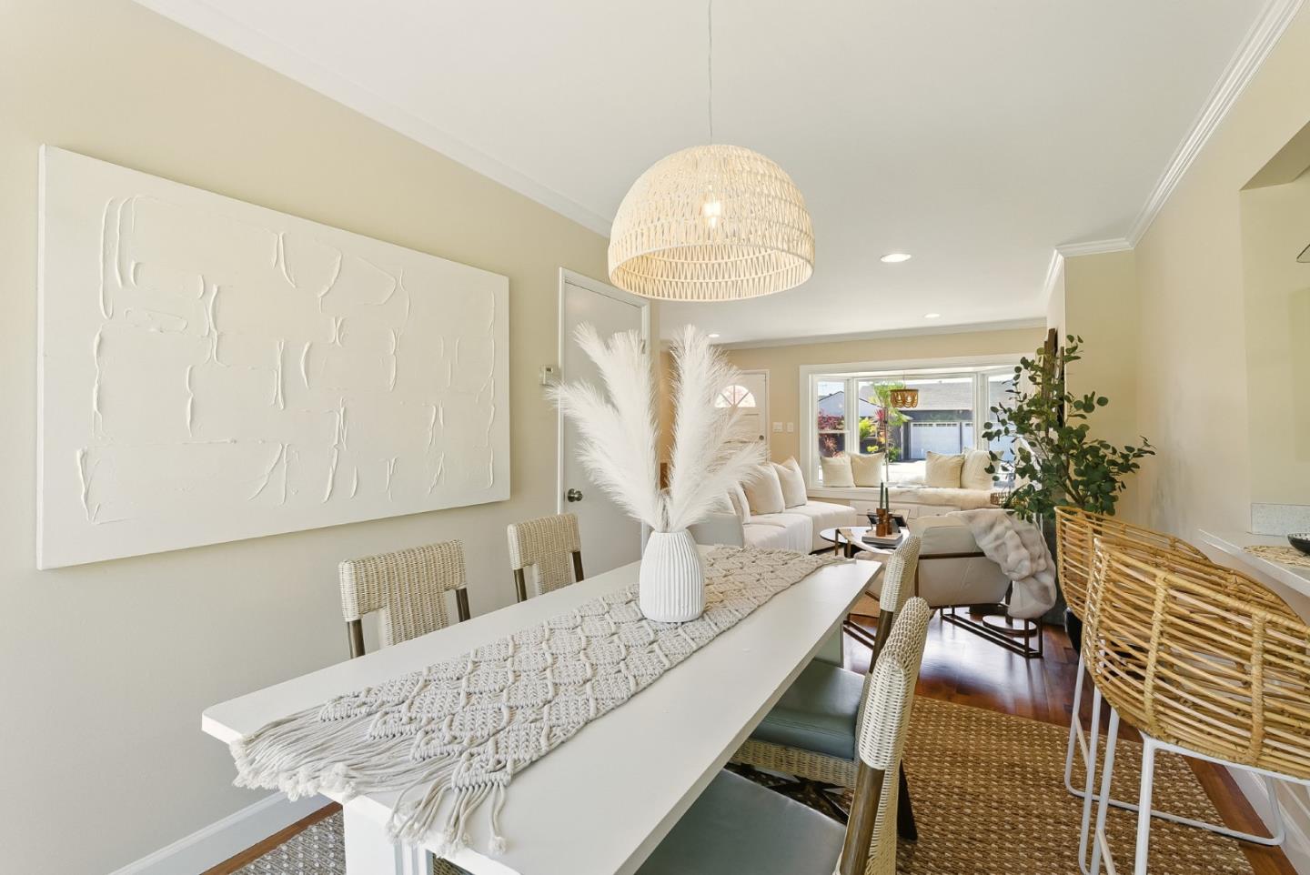 Detail Gallery Image 9 of 36 For 2077 Shoreview Ave, San Mateo,  CA 94401 - 3 Beds | 1 Baths