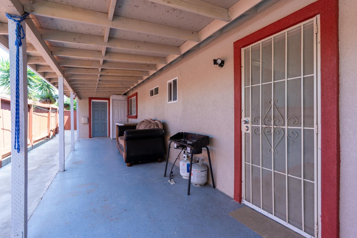 Detail Gallery Image 20 of 35 For 1005 W 8th St, Merced,  CA 95341 - 3 Beds | 2 Baths