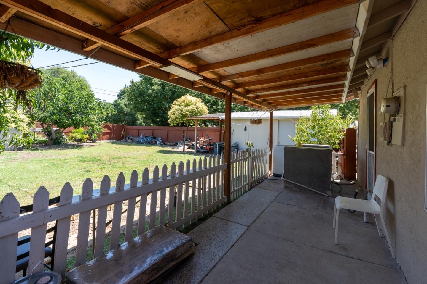 Detail Gallery Image 22 of 35 For 1005 W 8th St, Merced,  CA 95341 - 3 Beds | 2 Baths