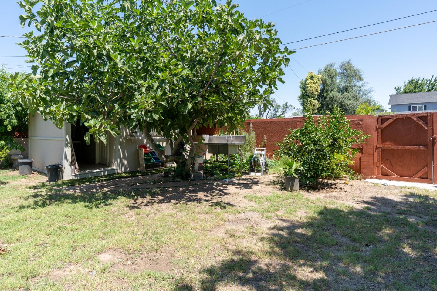 Detail Gallery Image 29 of 35 For 1005 W 8th St, Merced,  CA 95341 - 3 Beds | 2 Baths