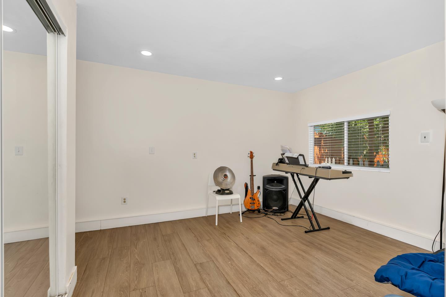 Detail Gallery Image 32 of 35 For 1005 W 8th St, Merced,  CA 95341 - 3 Beds | 2 Baths
