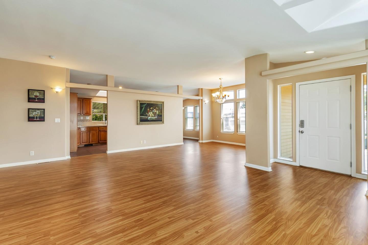 Detail Gallery Image 5 of 37 For 1225 Vienna Dr #437,  Sunnyvale,  CA 94089 - 3 Beds | 2 Baths
