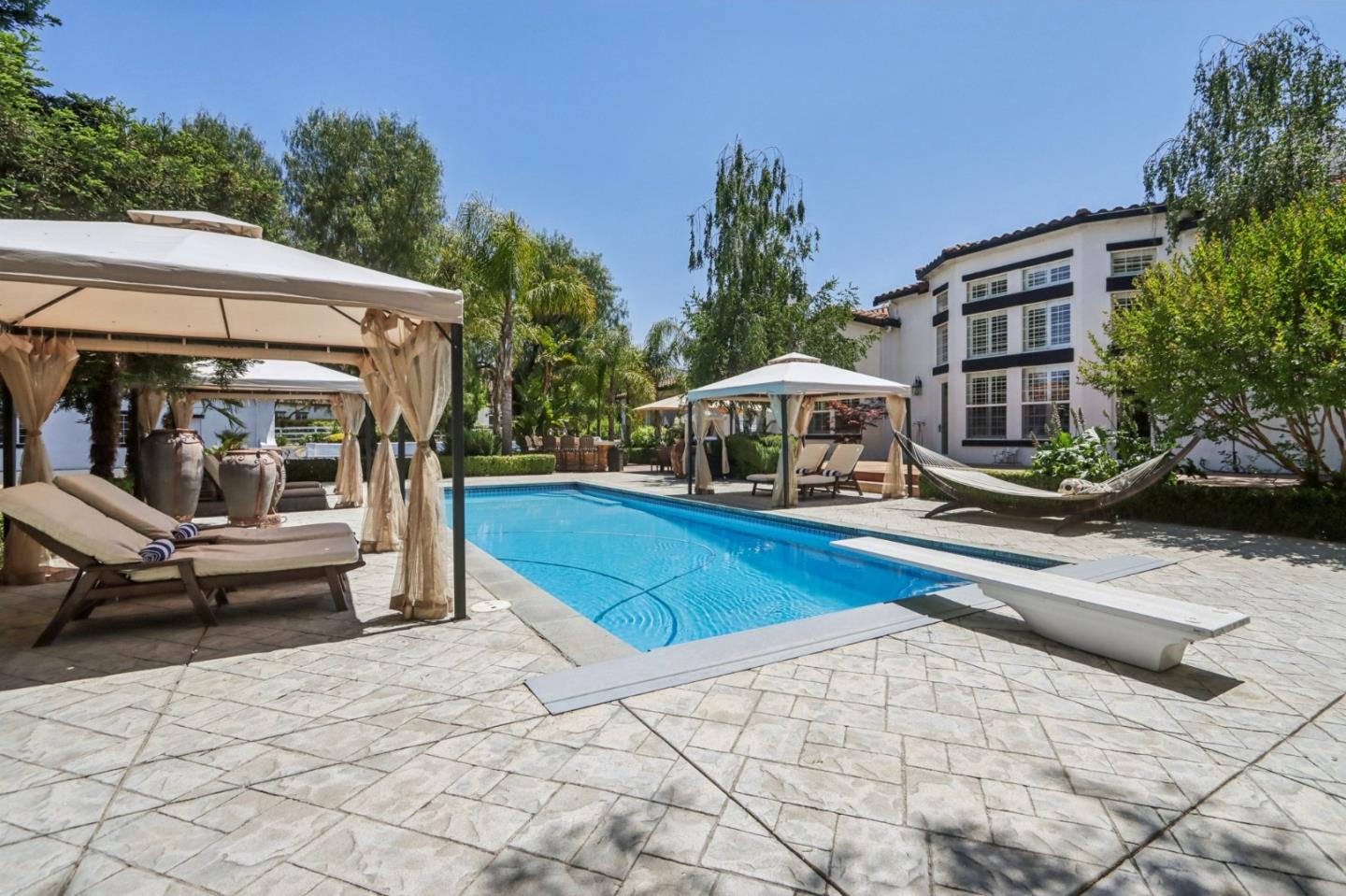 Detail Gallery Image 33 of 39 For 1150 Stony Brook Dr, Hollister,  CA 95023 - 4 Beds | 4 Baths