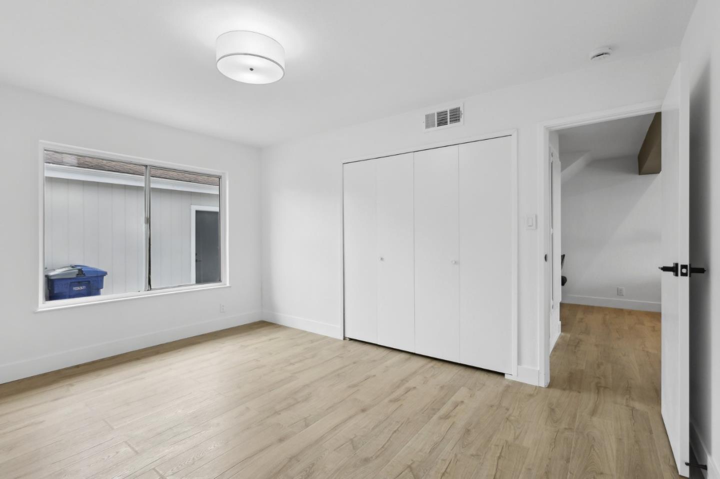 Detail Gallery Image 11 of 35 For 3918 Crofton Way, South San Francisco,  CA 94080 - 4 Beds | 2/1 Baths