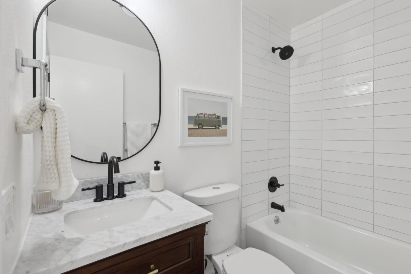 Detail Gallery Image 14 of 35 For 3918 Crofton Way, South San Francisco,  CA 94080 - 4 Beds | 2/1 Baths