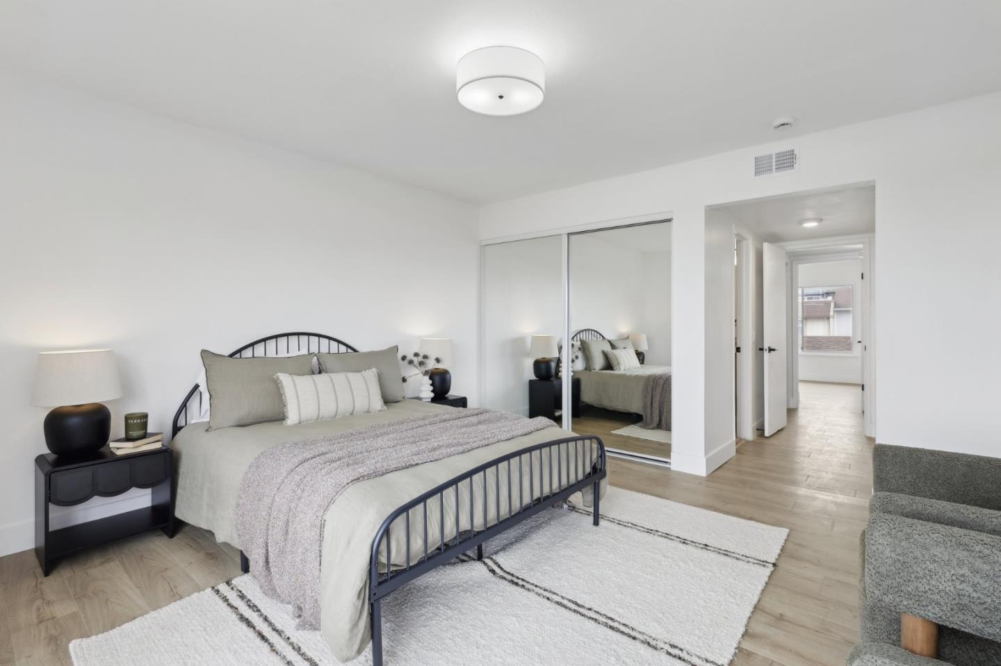 Detail Gallery Image 19 of 35 For 3918 Crofton Way, South San Francisco,  CA 94080 - 4 Beds | 2/1 Baths