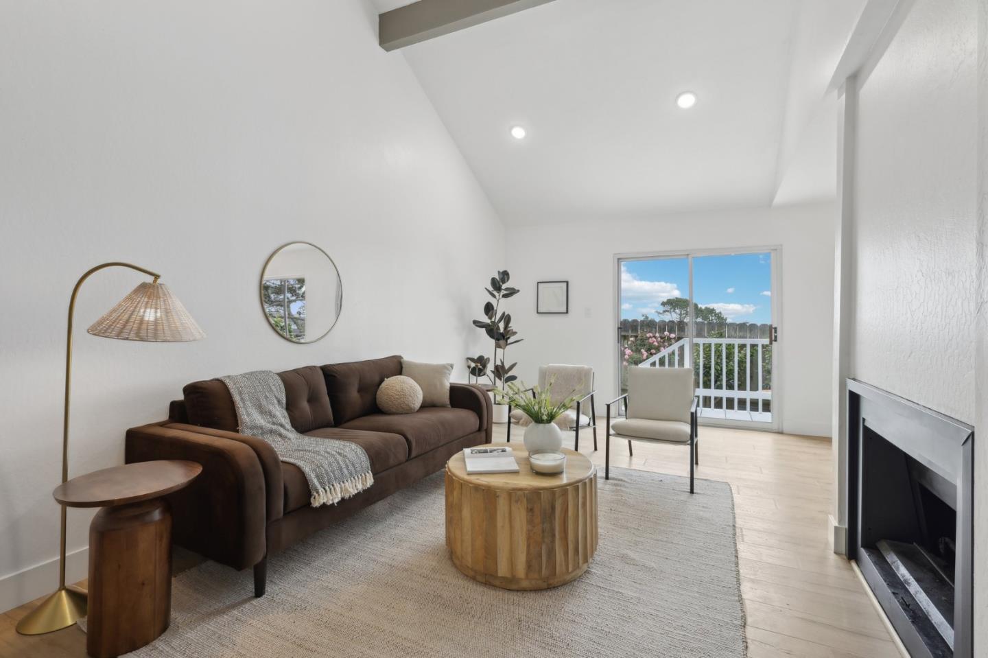 Detail Gallery Image 5 of 35 For 3918 Crofton Way, South San Francisco,  CA 94080 - 4 Beds | 2/1 Baths