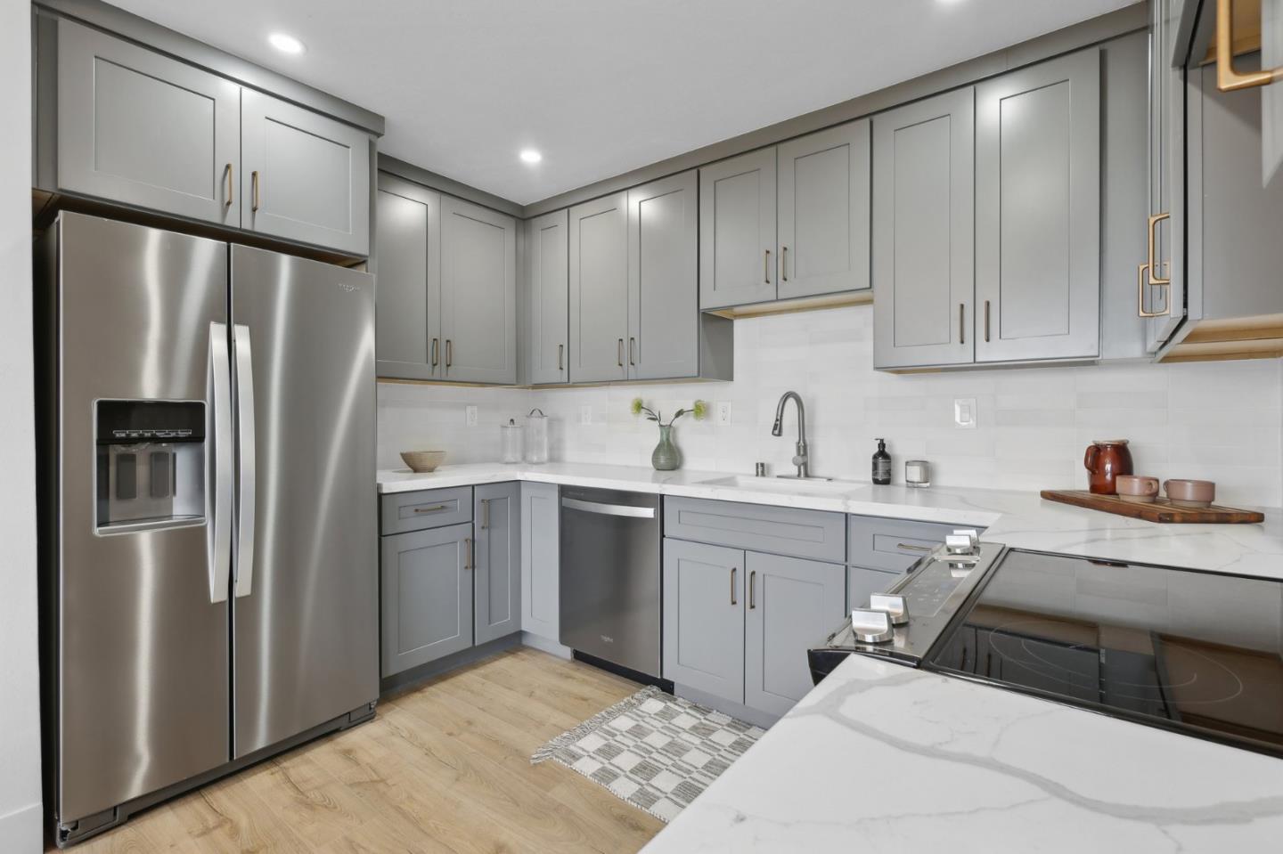 Detail Gallery Image 9 of 35 For 3918 Crofton Way, South San Francisco,  CA 94080 - 4 Beds | 2/1 Baths