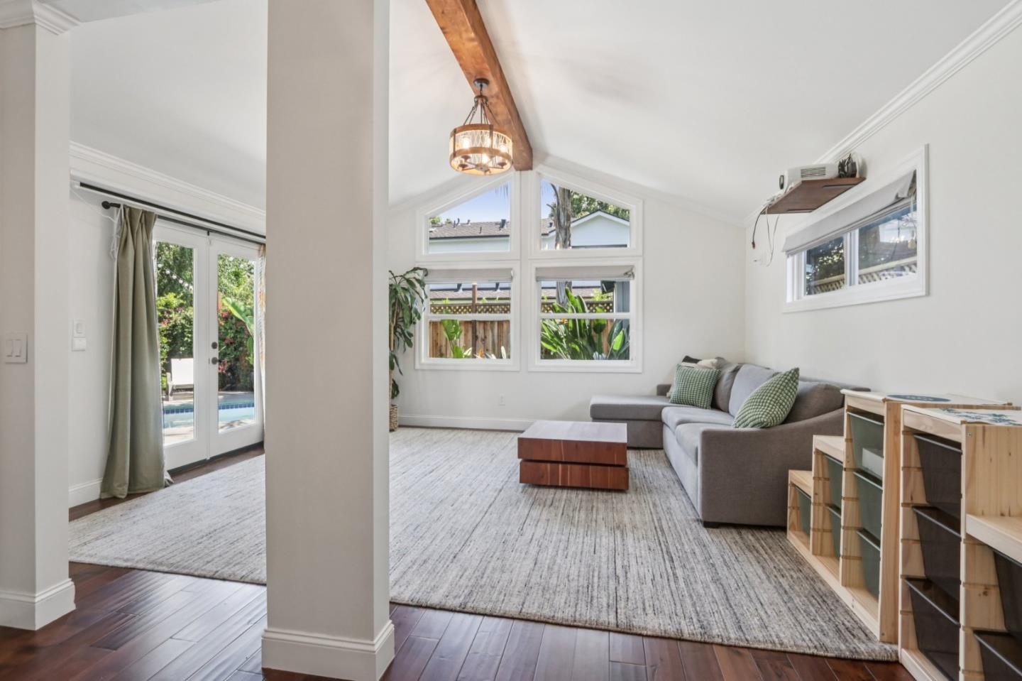 Detail Gallery Image 23 of 45 For 1918 Ellen Ave, San Jose,  CA 95125 - 4 Beds | 3 Baths