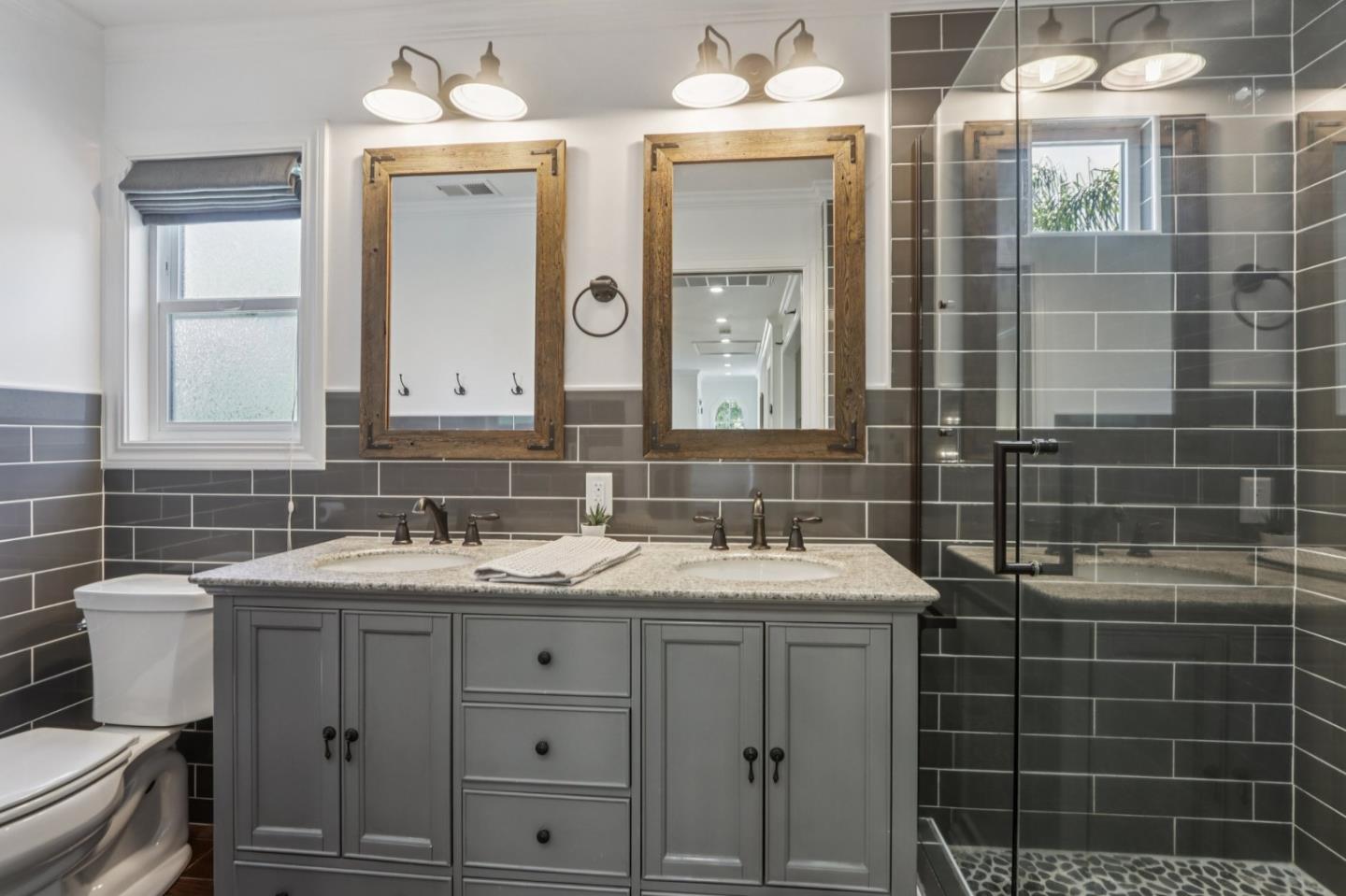 Detail Gallery Image 25 of 45 For 1918 Ellen Ave, San Jose,  CA 95125 - 4 Beds | 3 Baths