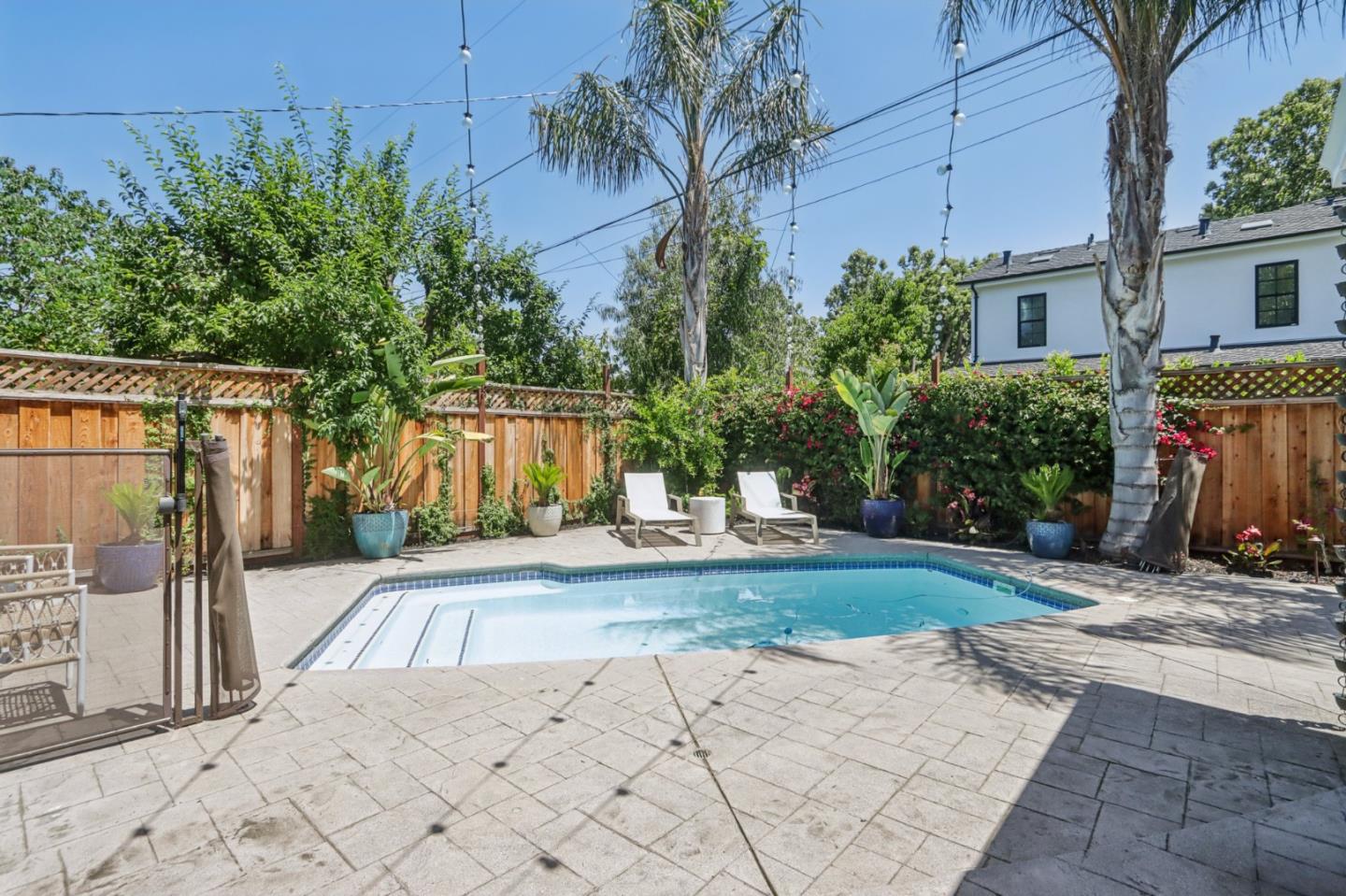 Detail Gallery Image 38 of 45 For 1918 Ellen Ave, San Jose,  CA 95125 - 4 Beds | 3 Baths