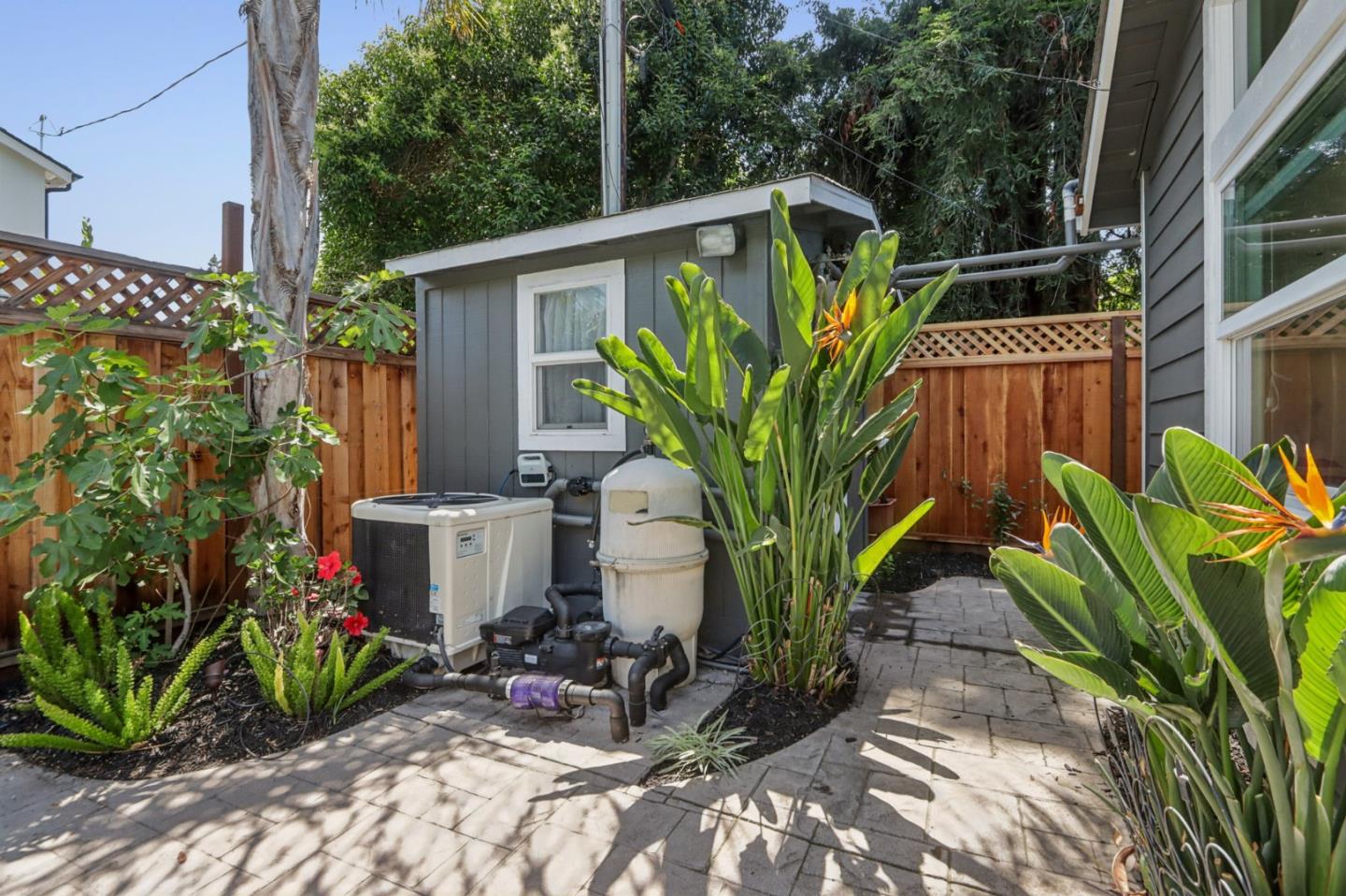 Detail Gallery Image 41 of 45 For 1918 Ellen Ave, San Jose,  CA 95125 - 4 Beds | 3 Baths