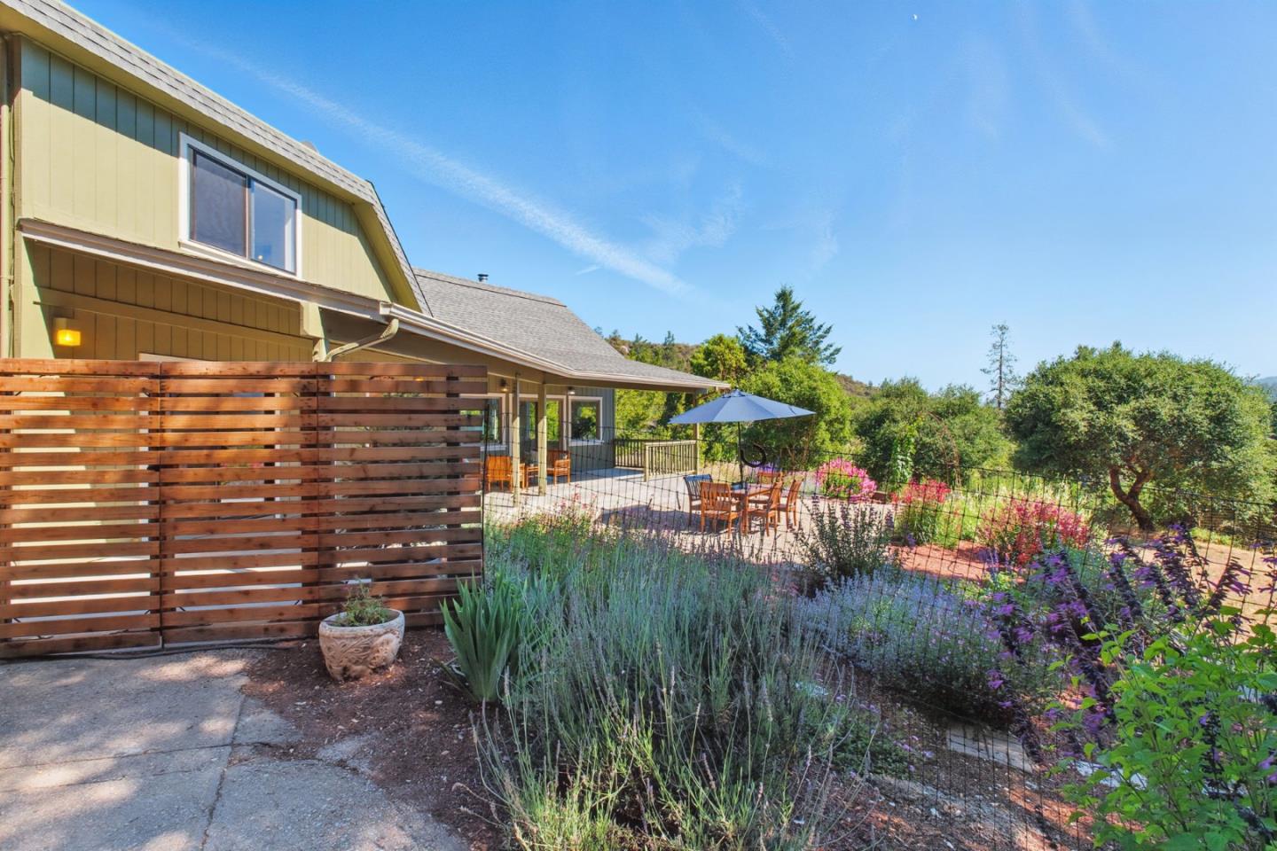 Detail Gallery Image 8 of 65 For 393 Berts Dr, Ben Lomond,  CA 95005 - 3 Beds | 2 Baths