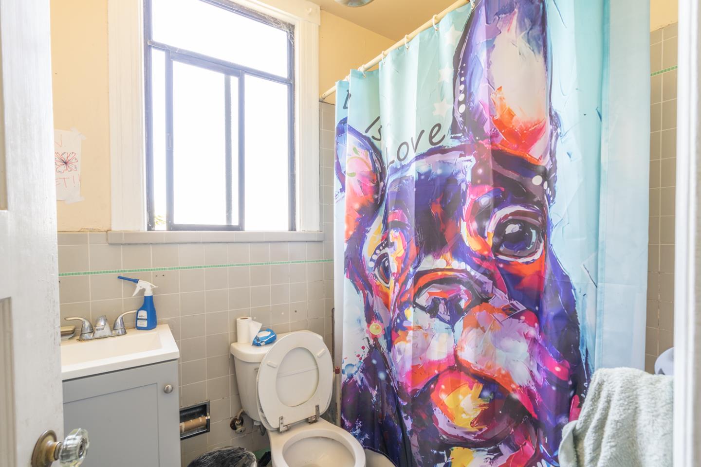 Detail Gallery Image 10 of 12 For 444 Ellington Ave, San Francisco,  CA 94112 - 2 Beds | 1 Baths