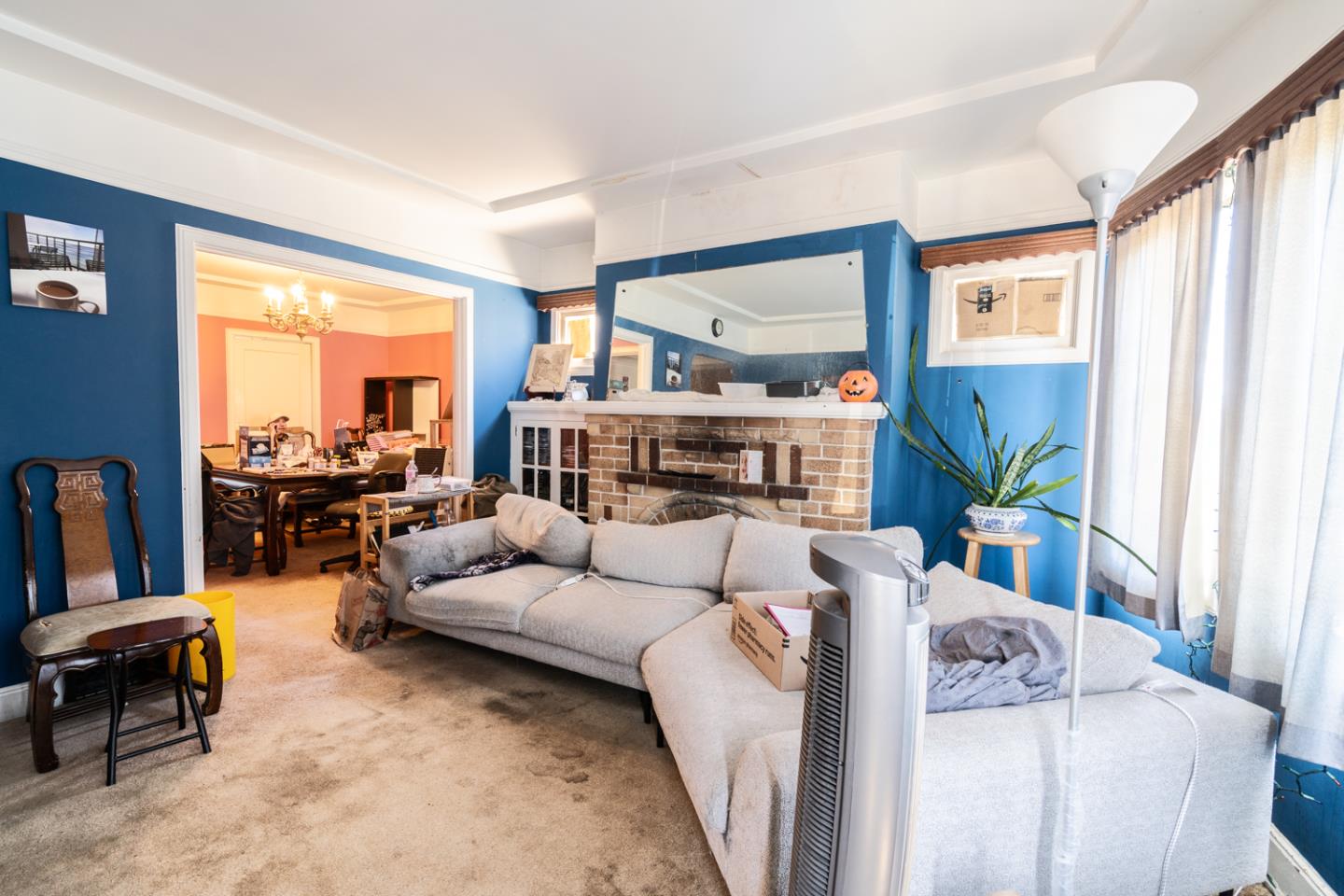 Detail Gallery Image 3 of 12 For 444 Ellington Ave, San Francisco,  CA 94112 - 2 Beds | 1 Baths
