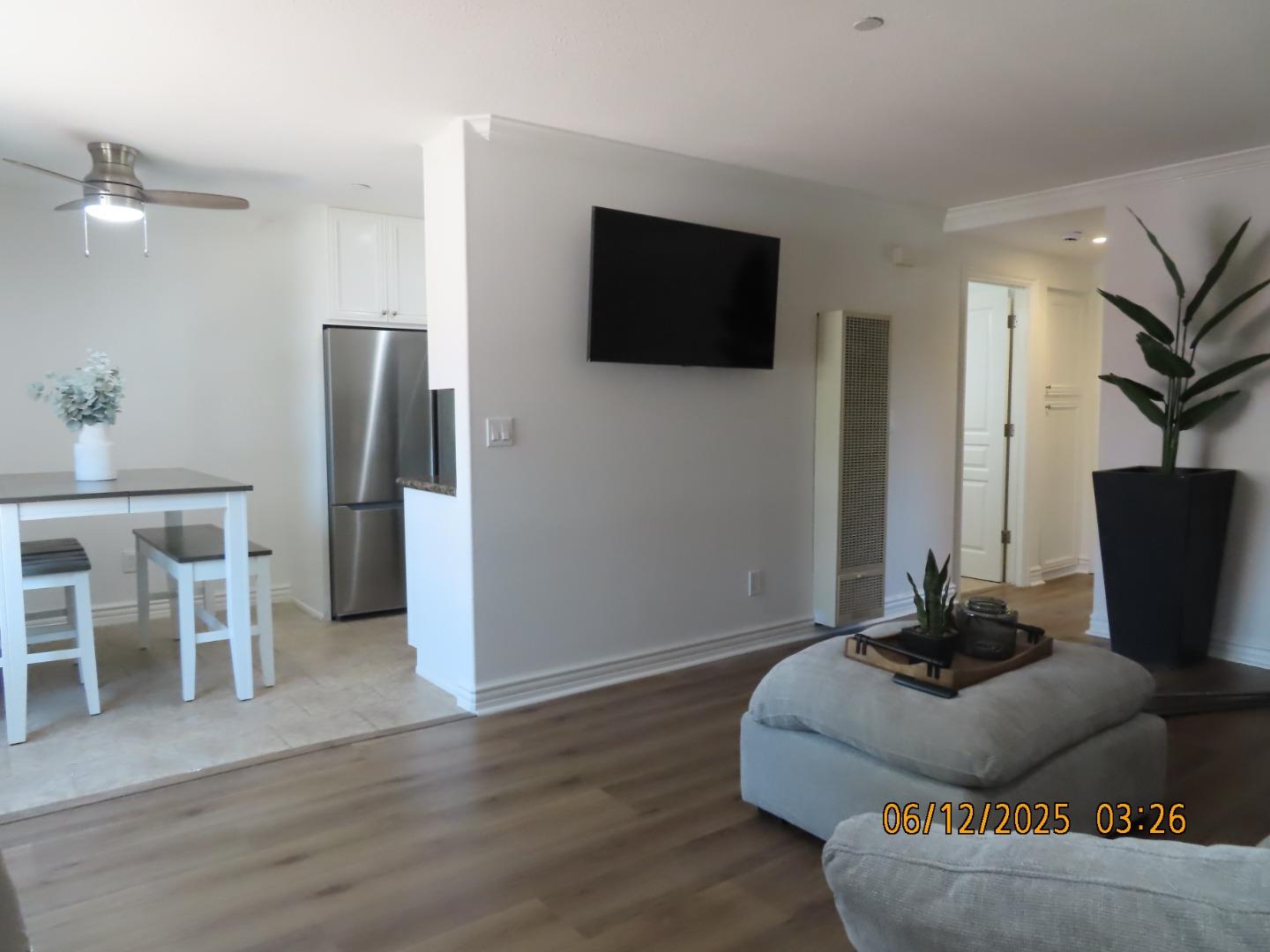 Detail Gallery Image 3 of 9 For 2600 Cortez Dr #6102,  Santa Clara,  CA 95051 - 2 Beds | 1 Baths