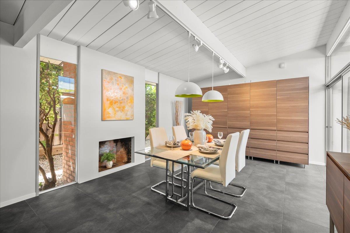 Detail Gallery Image 18 of 45 For 594 W Remington Dr, Sunnyvale,  CA 94087 - 4 Beds | 2 Baths