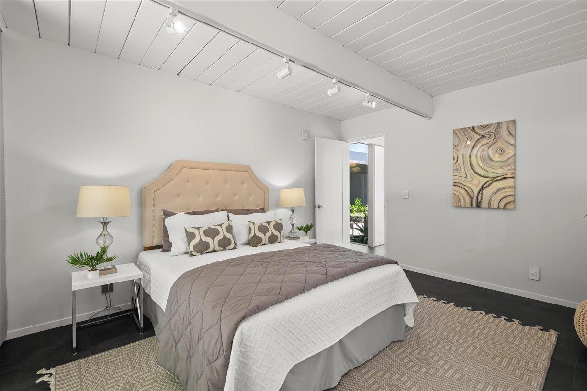 Detail Gallery Image 26 of 45 For 594 W Remington Dr, Sunnyvale,  CA 94087 - 4 Beds | 2 Baths