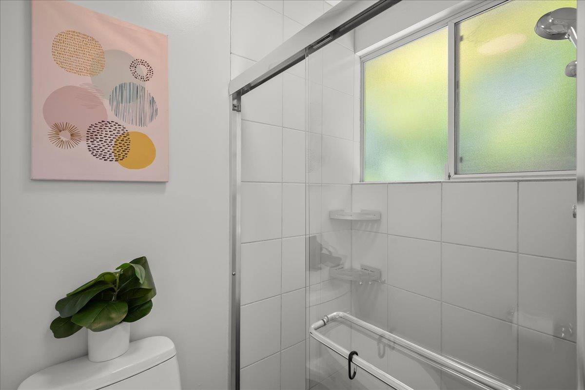 Detail Gallery Image 28 of 45 For 594 W Remington Dr, Sunnyvale,  CA 94087 - 4 Beds | 2 Baths