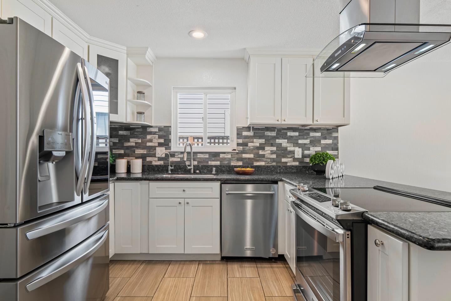 Detail Gallery Image 15 of 44 For 2133 Ashwood Ln, San Jose,  CA 95132 - 3 Beds | 2 Baths