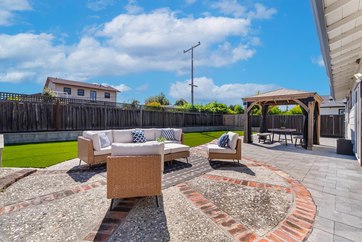 Detail Gallery Image 33 of 44 For 2133 Ashwood Ln, San Jose,  CA 95132 - 3 Beds | 2 Baths